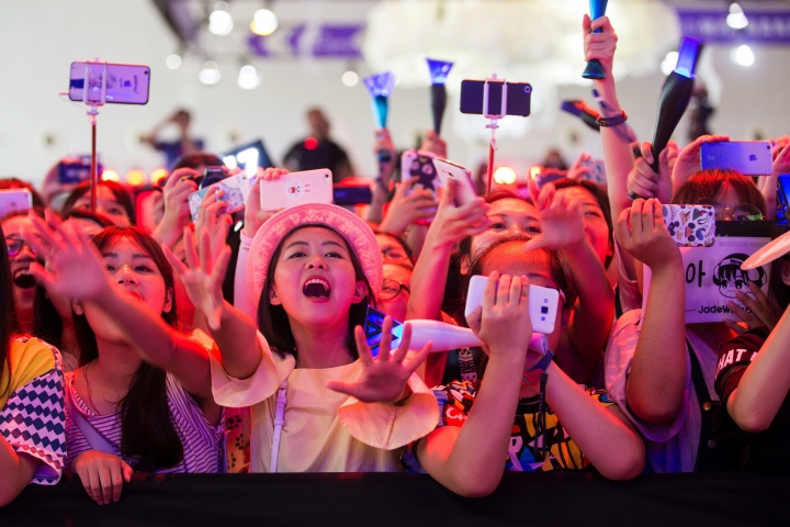 Pop stars, diplomacy victims of cooling China-S. Korea ties