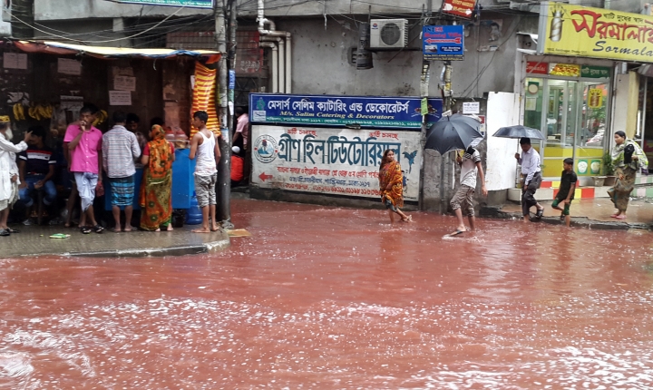 Animal sacrifices turn Dhaka streets into rivers of blood