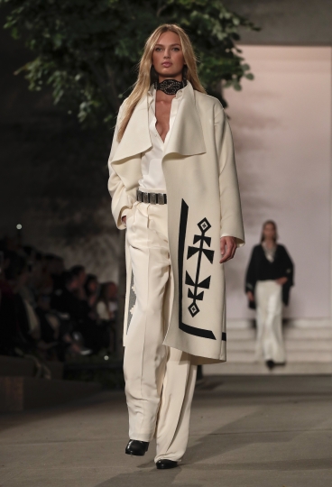 NY Fashion Week: Lauren, Kors, Simmons, Marchesa