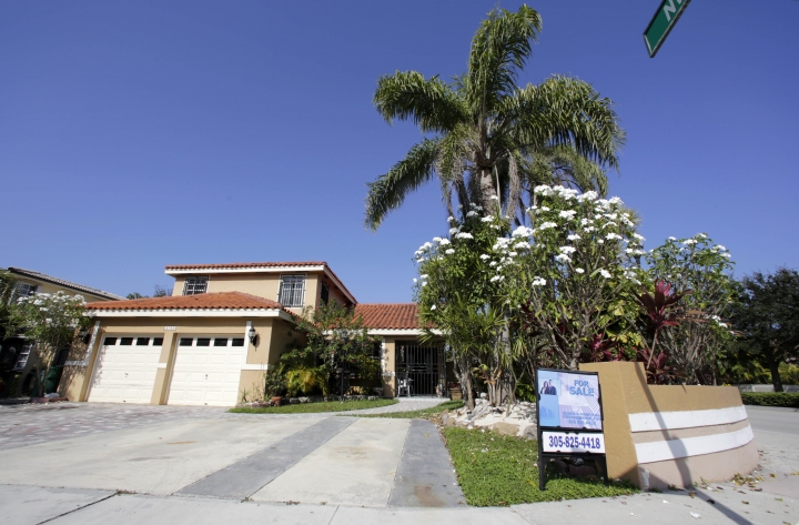 Long-term US mortgage rates hit highest levels since 2014
