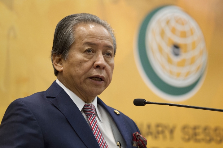 Malaysia says OIC will push Myanmar to halt Rohingya crisis