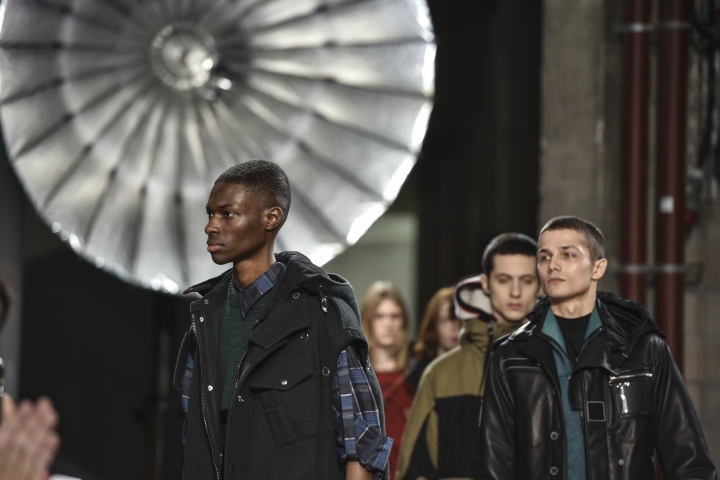 Male, female styles mix with stars to cap Paris menswear