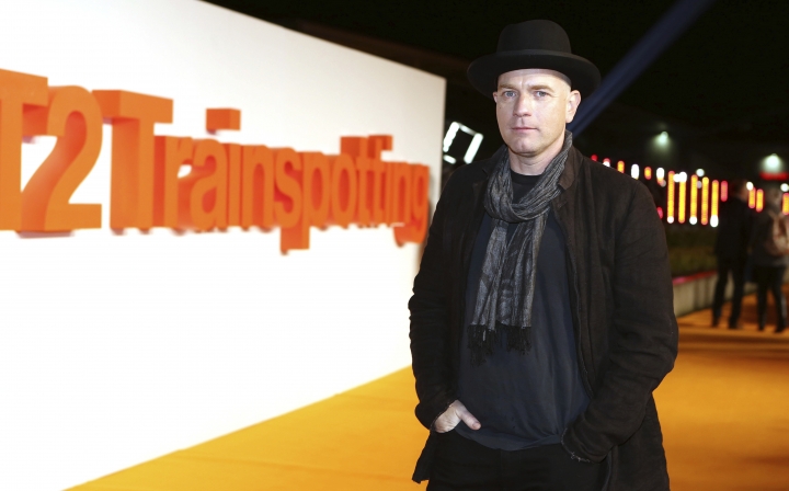 Trainspotting's Ewan McGregor snubs Piers Morgan over march