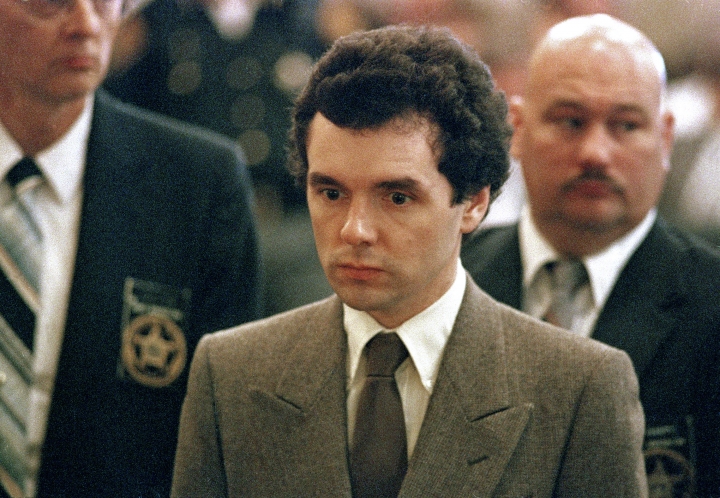 Serial killer died from head injuries; Ohio inmate suspected