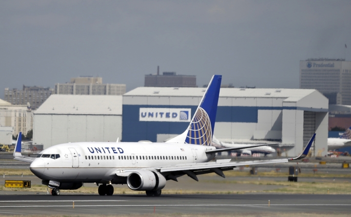 United passenger's removal sparks outrage in China
