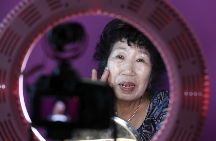 70-year-old YouTube hit redefining beauty in South Korea
