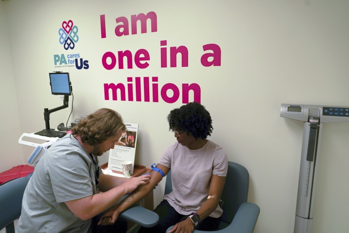 Wanted: 1 million people to study genes, habits and health
