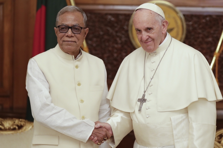 The Latest: Pope demands world help resolve Rohingya crisis