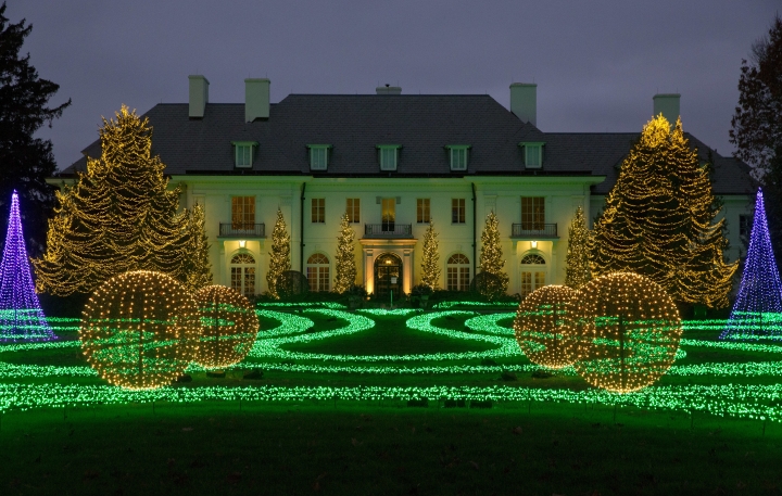 Trees, lights, holiday magic: Christmas events and displays
