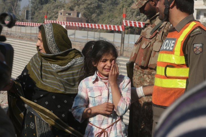Gunmen attack agriculture institute in Pakistan, killing 12