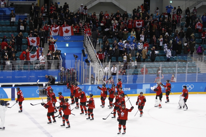 Canada beats Finland, on to Olympic men's hockey semifinal